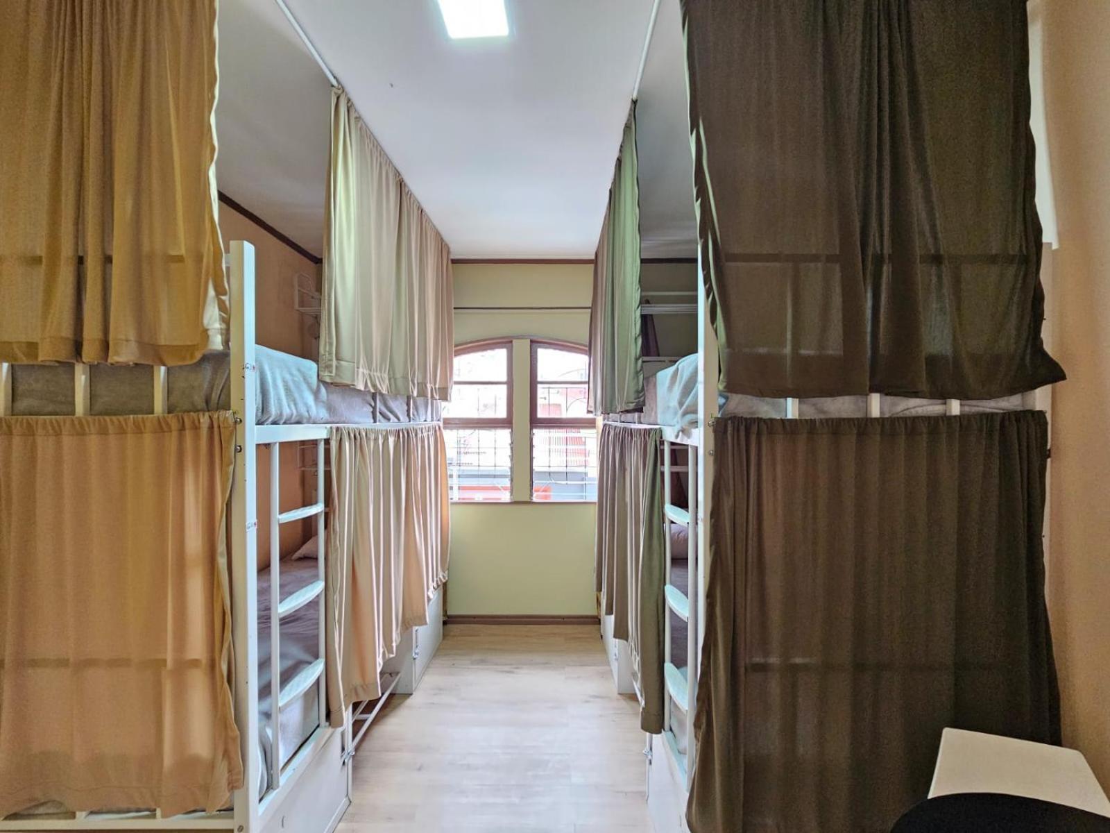 Hostel La Cali Inn Сан-Хосе Экстерьер фото